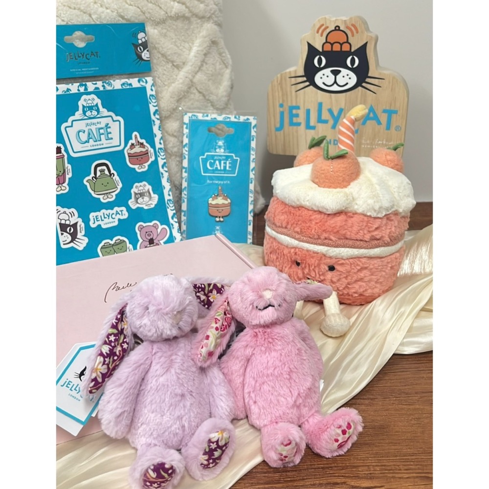 台中正品現貨⚡️Jellycat 上海限定 蜜桃蛋糕 桃子蛋糕 Melbie Peach Cake 另有兔吊飾-細節圖2