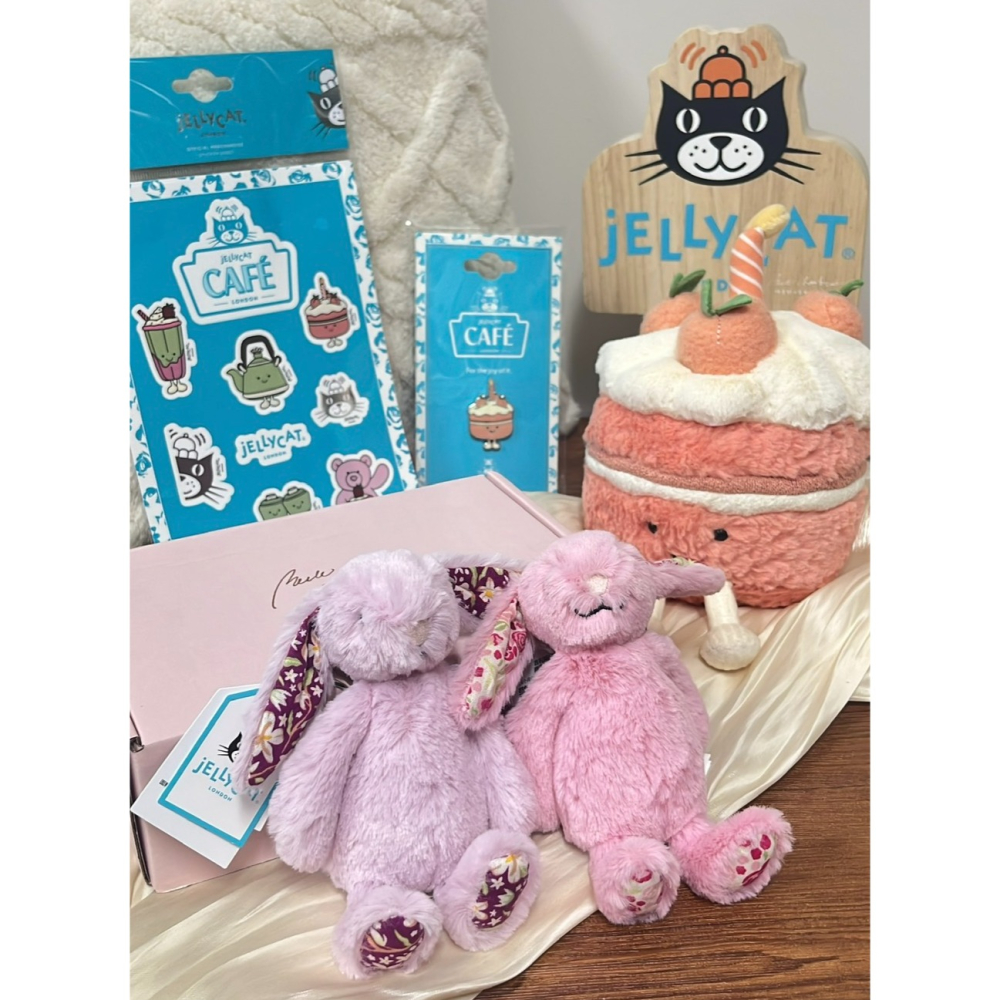 台中正品現貨⚡️jellycat上海北京限定兔吊飾 紫花布瑟紫珀 粉花布芙珞馨 Bunny Bag Charm-細節圖6