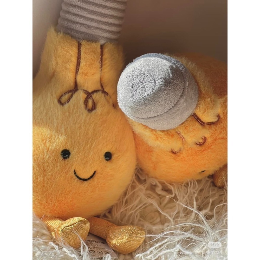 台中現貨⚡️Jellycat 正品 含防塵袋  趣味燈泡 Amuseables Lightbulb 可改吊飾-細節圖3