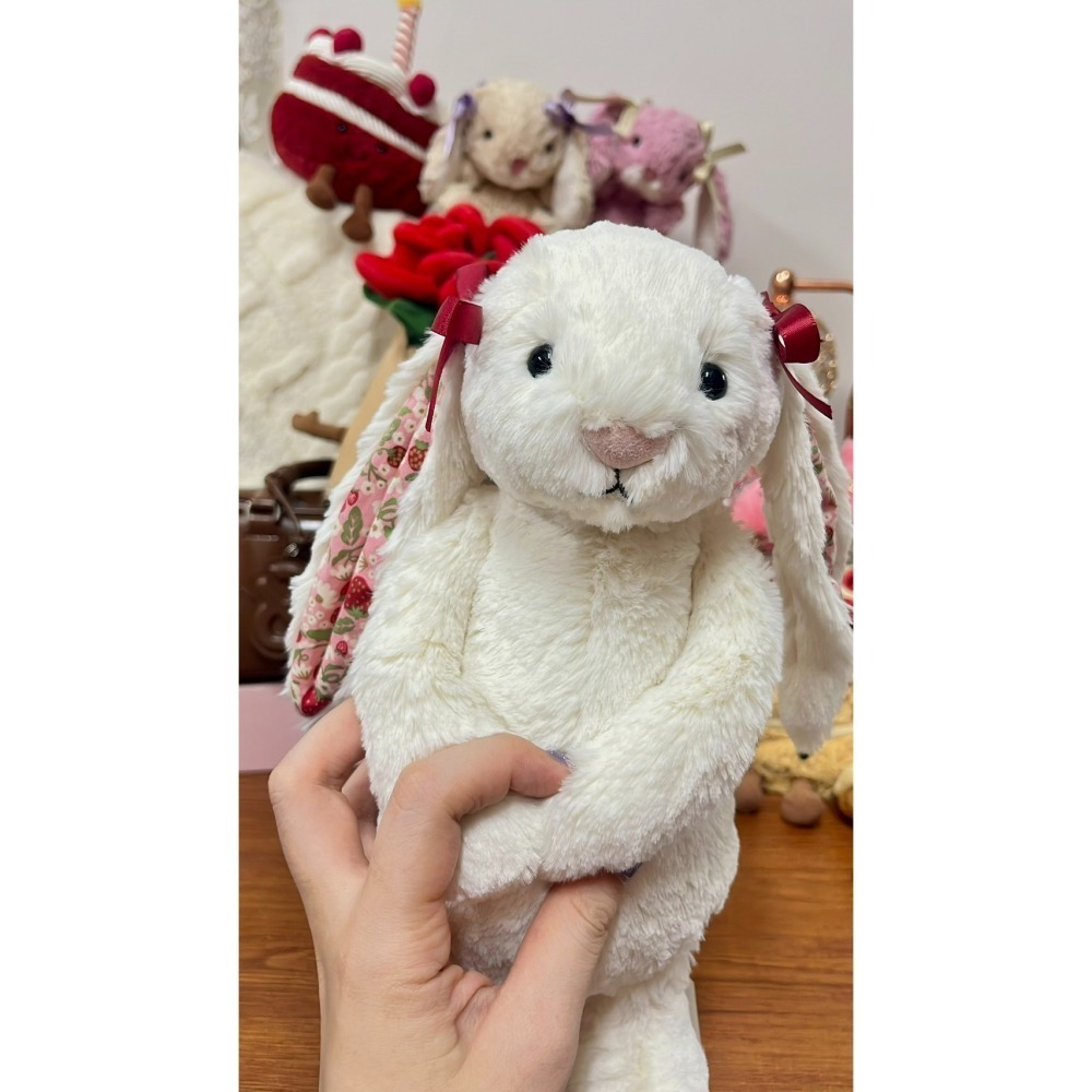 台中現貨 Jellycat 正品 M 草莓兔邦尼 Blossom Cream Bunny ＇Berry＇-細節圖2