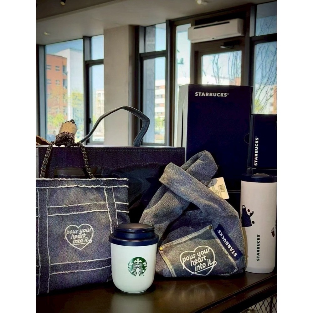 即將抵台🔥星巴克正品 丹寧拼布拼接手提包＋530ml不鏽鋼杯組合 買1送1 ✨丹寧星咖系列 中國限定 2026-細節圖10
