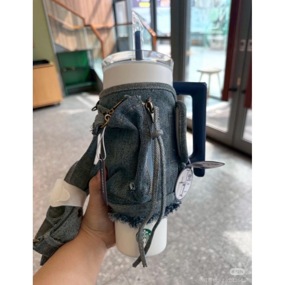 即將抵台🔥星巴克正品 丹寧杯套背袋＋1180ml白色不鏽鋼冰霸杯✨丹寧星咖系列 中國限定 2026 3月新品-細節圖4