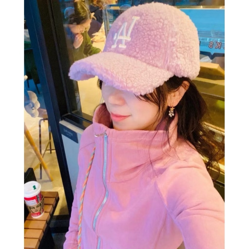 台中正品現貨⚡️ 韓國🇰🇷 薰衣草紫 奶紫MLB刺繡毛毛帽 老帽 棒球帽 LA 小羔羊🐑可調頭圍-細節圖3