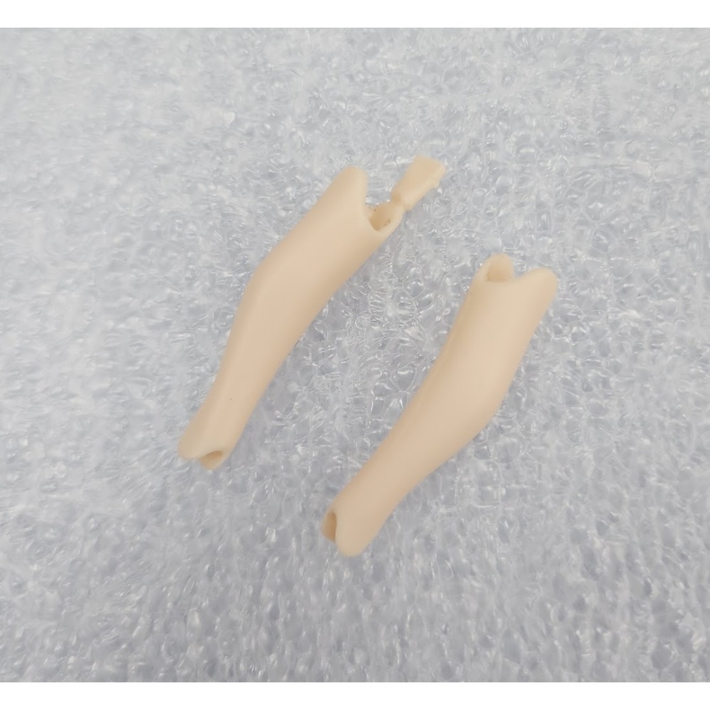 BUSTER DOLL一體式小腿一雙