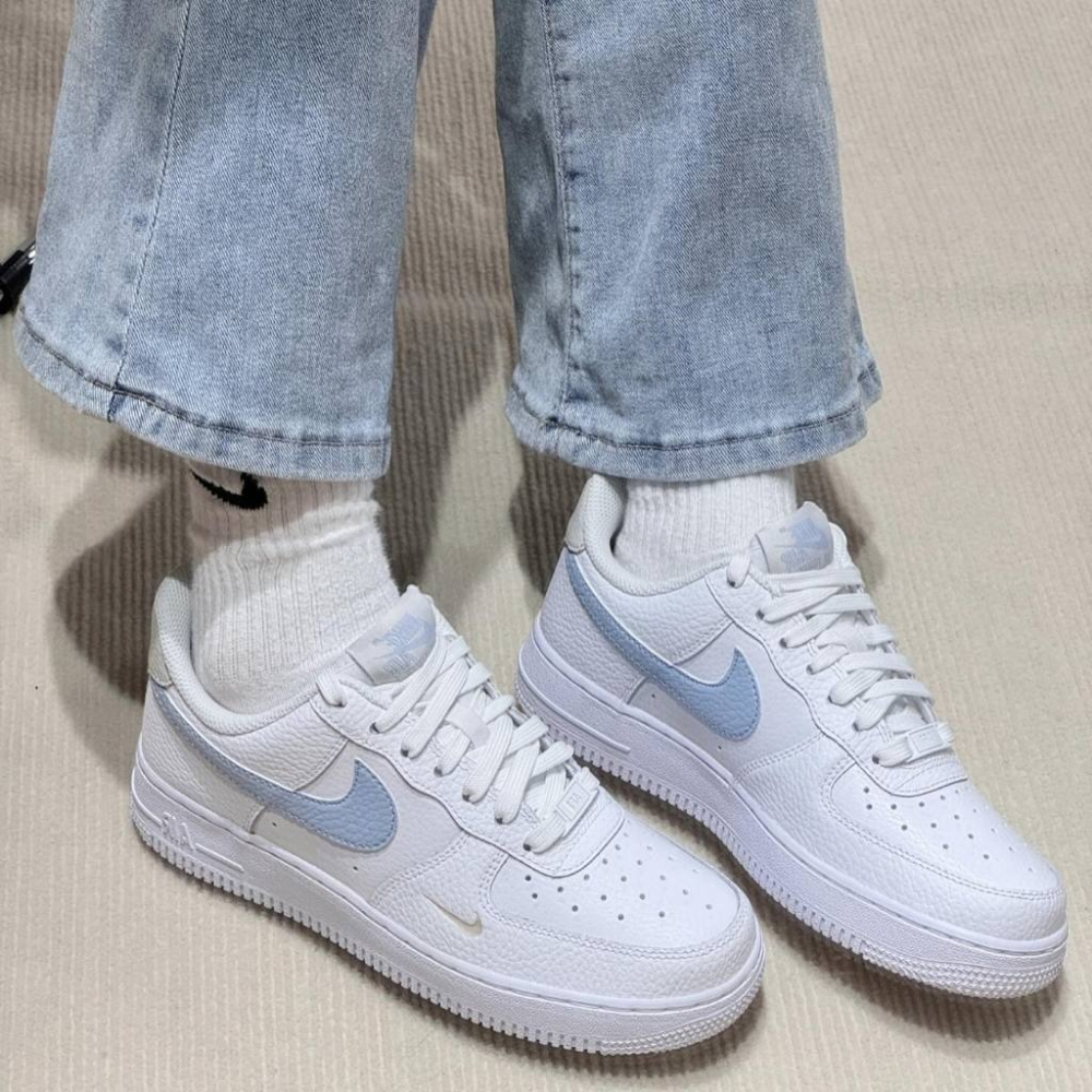 Nike Air Force 1 Low 板鞋 白藍 夏日清新 低筒 男女鞋 休閒鞋 HF0022-100-細節圖8