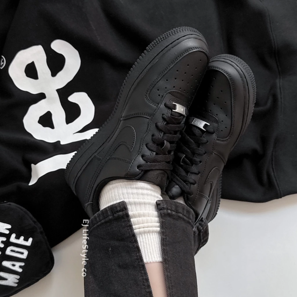 NIKE AIR FORCE 1 AF1 全黑 銀扣 女鞋 DD8959-001 CW2288-001-細節圖5