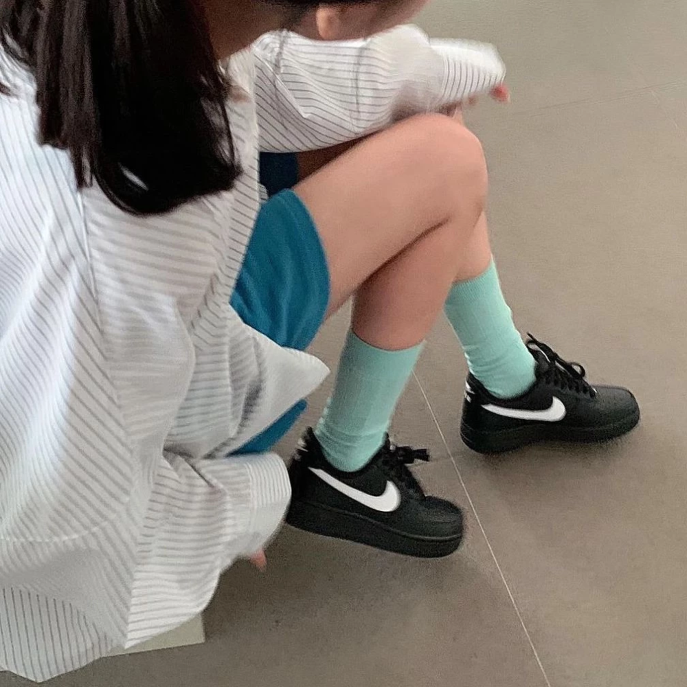 NIKE AIR FORCE 1 AF1 黑白 全黑 白勾 黑武士 男鞋 FZ0627-010-細節圖7