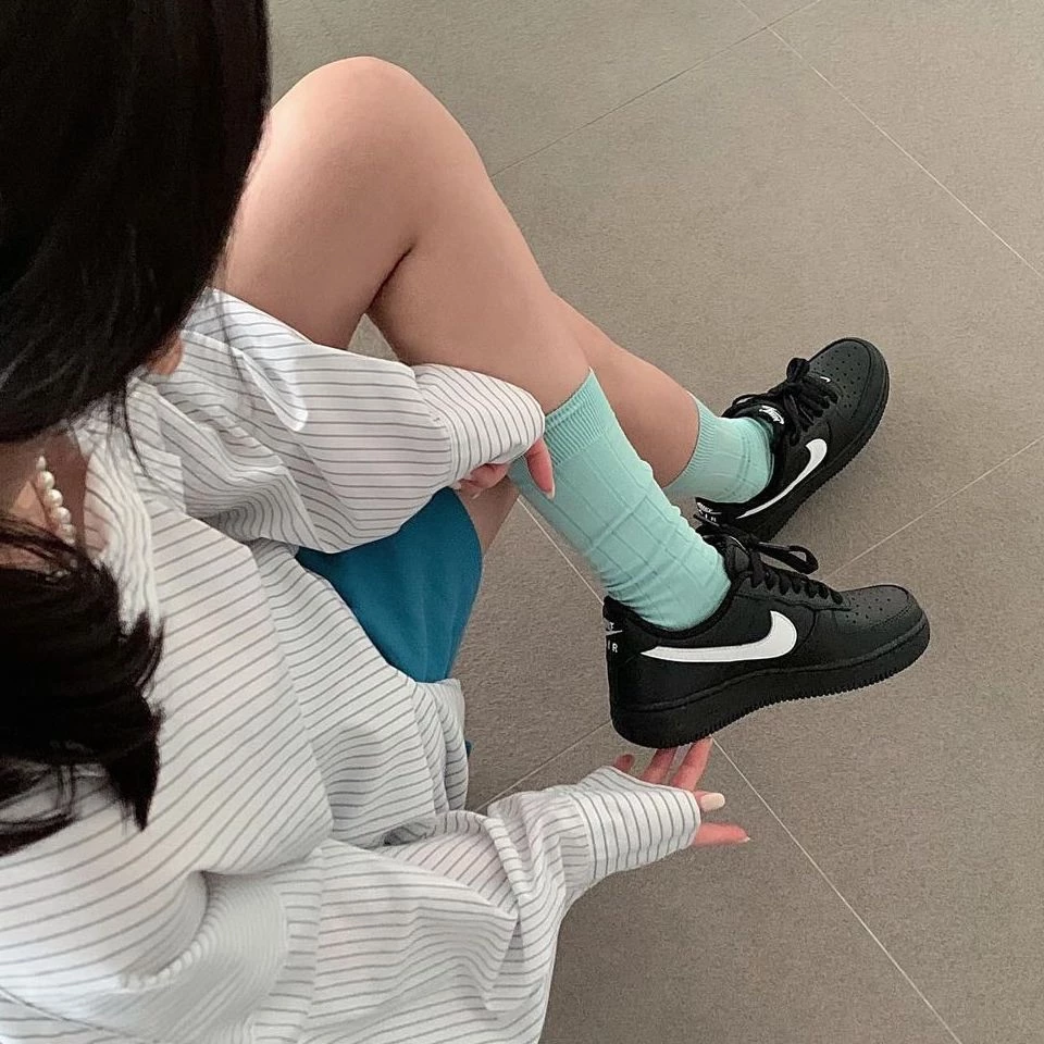 NIKE AIR FORCE 1 AF1 黑白 全黑 白勾 黑武士 男鞋 FZ0627-010-細節圖9