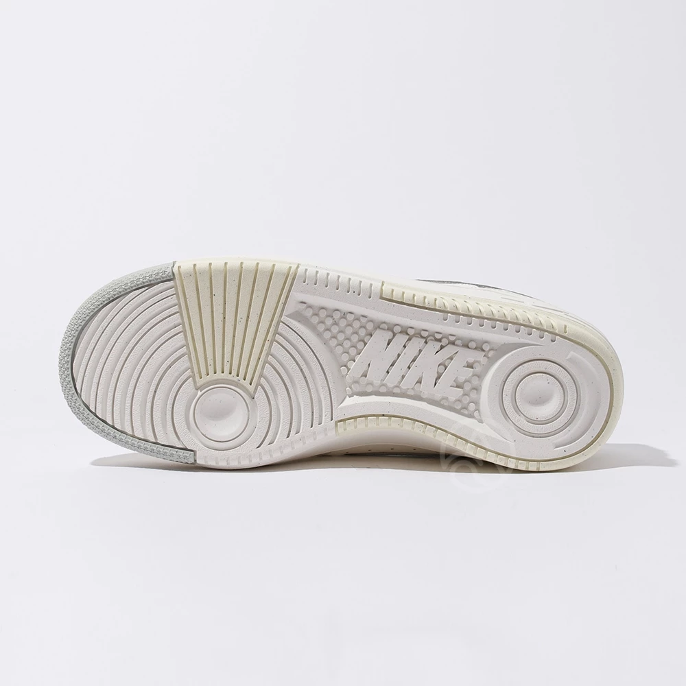 Nike Gamma Force 女 海鹽灰 基本款 大勾 運動 穿搭 休閒鞋 DX9176-107-細節圖9