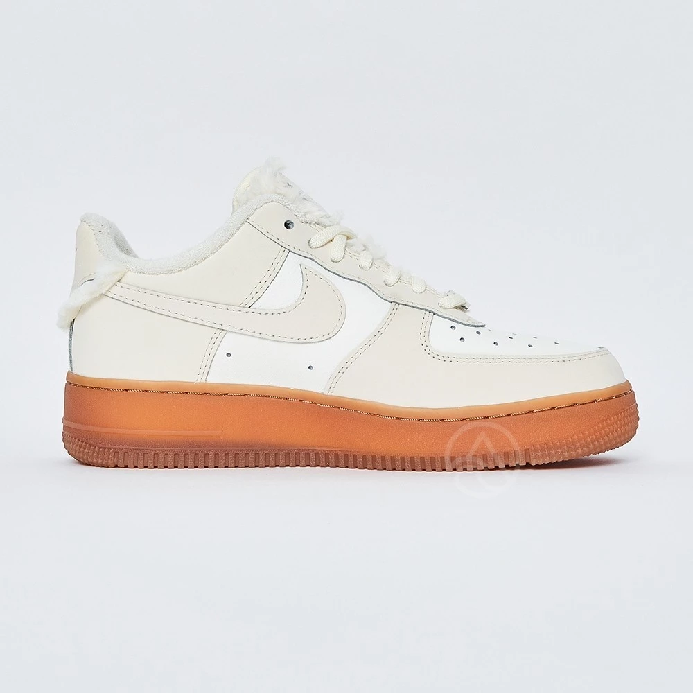 Nike Air Force 1 Low 女 焦糖牛奶 AF1 絨毛 低筒 運動 休閒 休閒鞋 FV3701-119-細節圖7