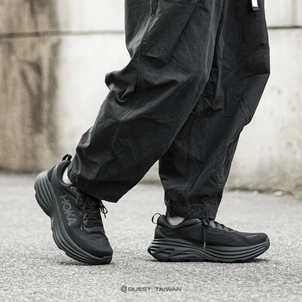 Hoka One One Bondi 8 厚底 慢跑鞋 跑鞋 黑色-細節圖3