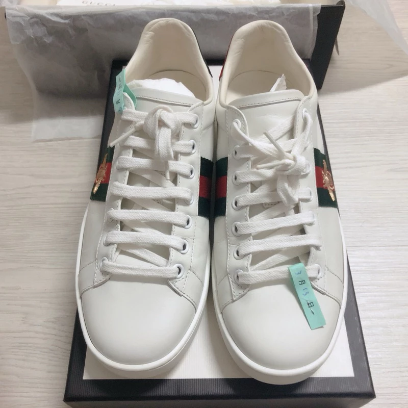 歐美代購GUCCI小蜜蜂🐝小白鞋 男女休閒鞋 運動鞋 情侶鞋-細節圖2