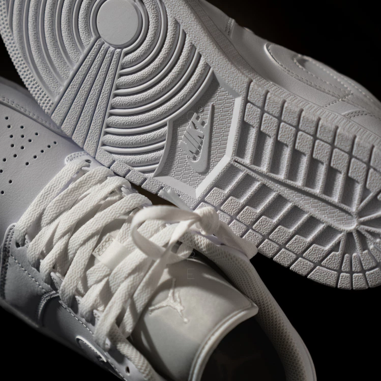 Air Jordan 1 Low Triple White 全白 553558-136-細節圖3