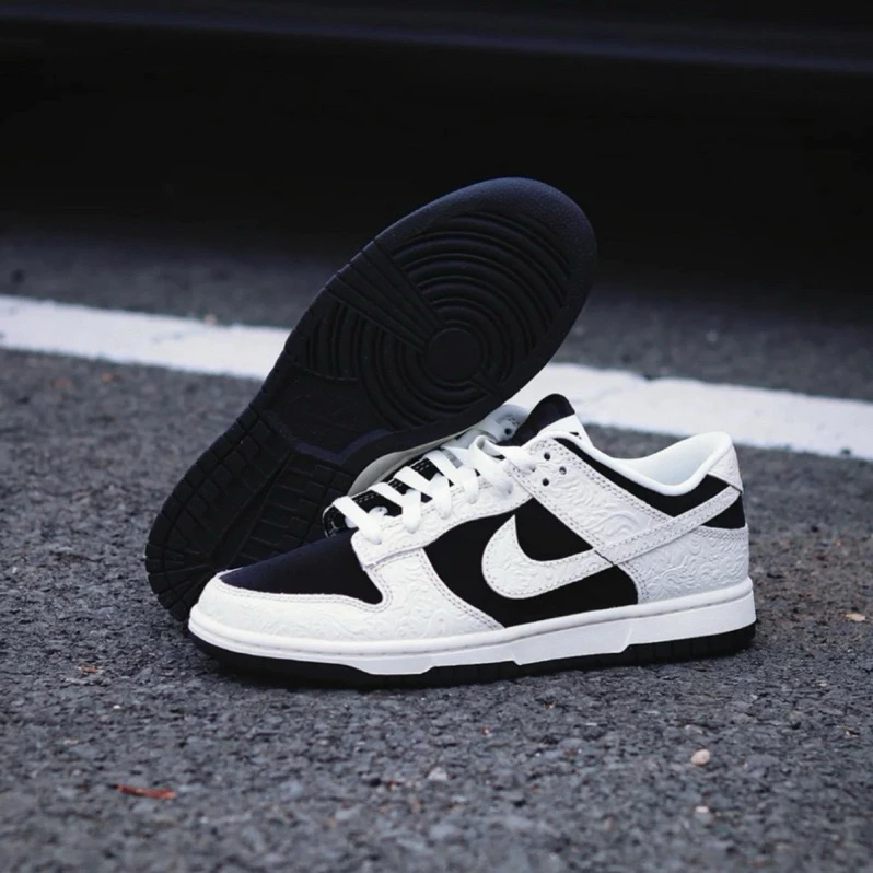 NIKE DUNK LOW 浮雕 反轉熊貓 馬年限定 IF3944-001-細節圖3