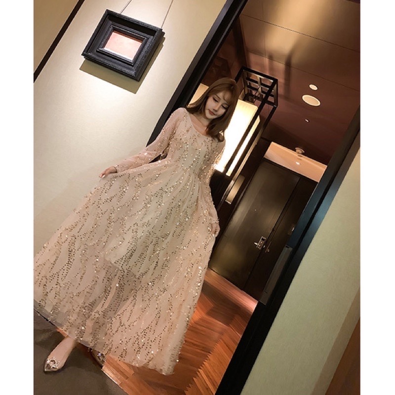 ❤️現貨在台，S.M 金 高質感 設計感 仙女 名媛 氣質 露背 亮片 網紗 長袖 連衣裙 禮服 長裙 洋裝-細節圖5