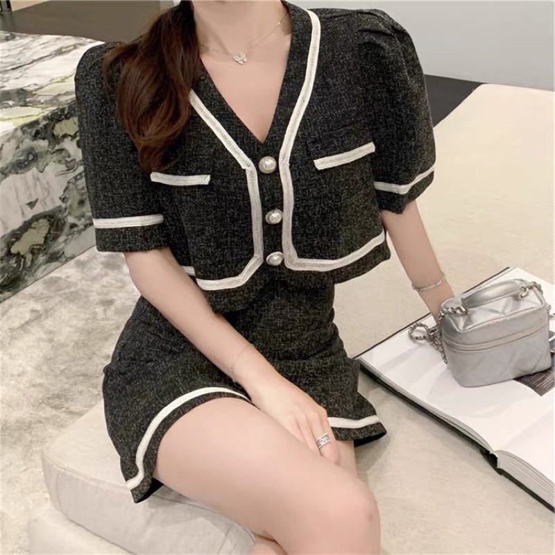 ❤️現貨在台，黑4XL，2件組(S- 5XL) 中大尺碼 大碼 氣質 名媛 小香風 洋氣 短版 上衣 小外套+短裙 套裝-細節圖3