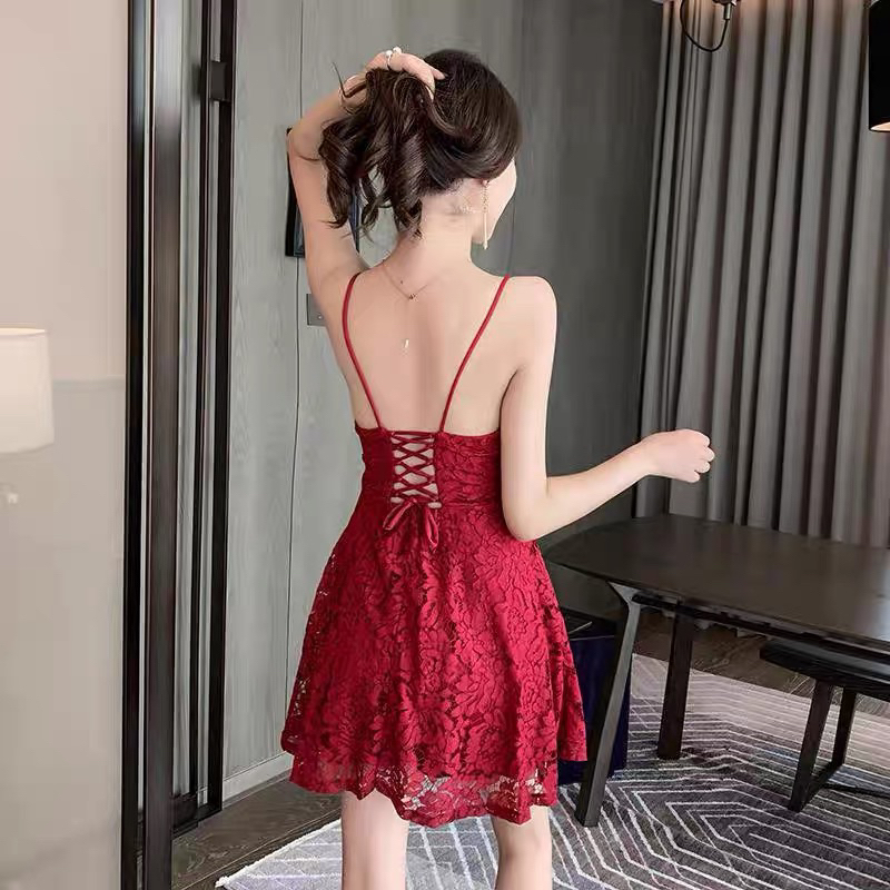 ❤️現貨在台，酒紅M白XL 中大尺碼 蕾絲 赫本風 可愛 v領 小個子 顯瘦 連衣裙 吊帶 洋裝 禮服-細節圖4