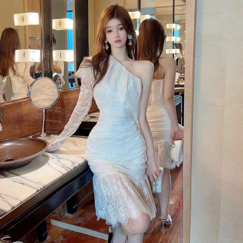 ❤️現貨在台，白L 輕奢 斜肩 蕾絲 魚尾 連衣裙 高端 高質感 氣質 收腰 顯瘦 包臀 長裙 禮服 洋裝 伴娘 中長款-細節圖3