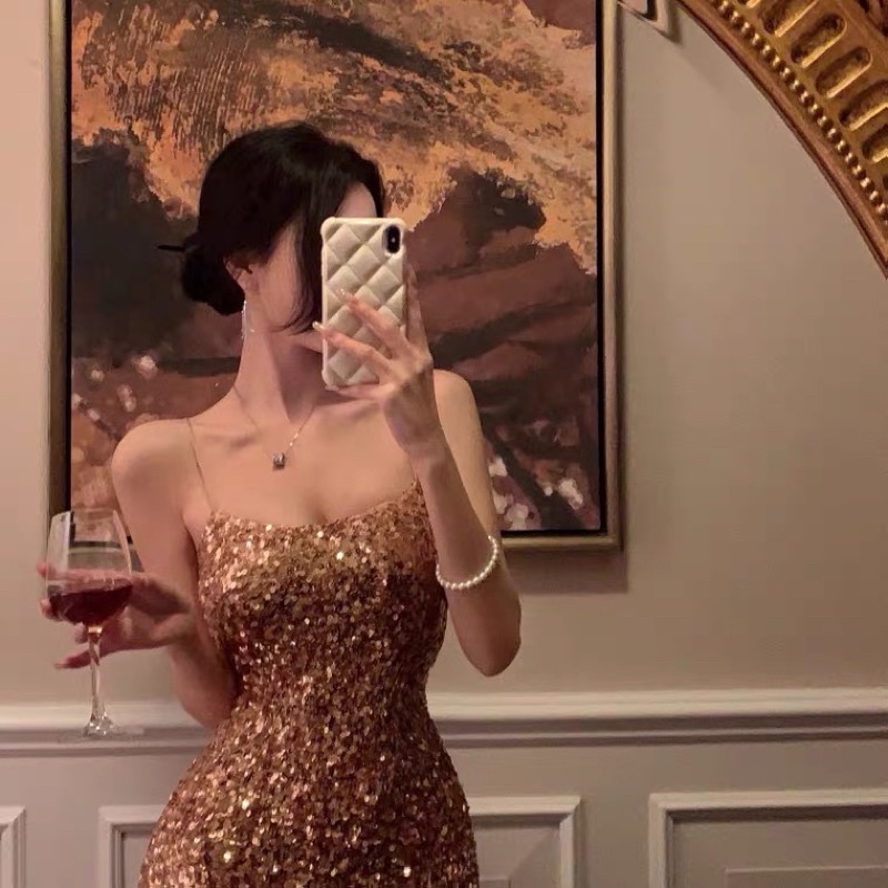 ❤️現貨在台，金S- XL 名媛 亮片 吊帶 高質感 連衣裙 禮服 晚禮服 輕奢 辣妹 無袖 包臀 開叉 長裙 香檳金-細節圖3