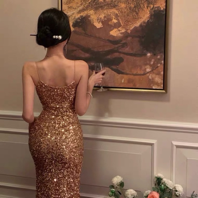 ❤️現貨在台，金S- XL 名媛 亮片 吊帶 高質感 連衣裙 禮服 晚禮服 輕奢 辣妹 無袖 包臀 開叉 長裙 香檳金-細節圖5