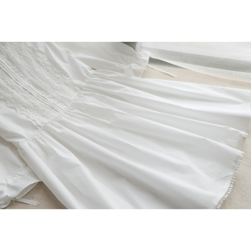 *現貨在台，S 中大尺碼 蕾絲 寬鬆 孕婦裝 仙女 公主 洋裝 正式 顯瘦 修身 禮服 謝師宴 小白裙-細節圖5