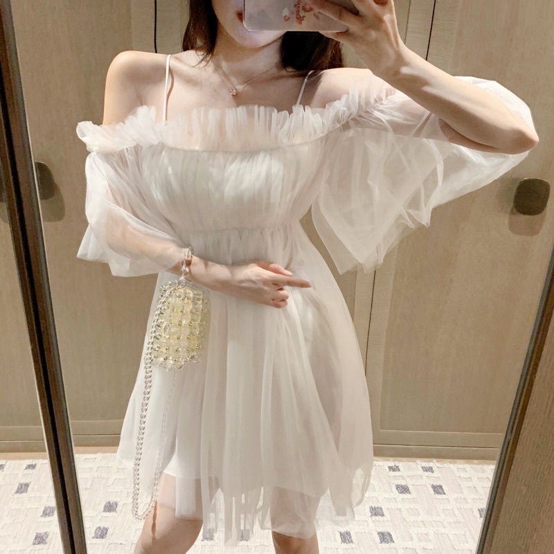 ❤️現貨在台，紫.白.粉 禮服 婚宴 一字領 連衣裙 法式 復古 短裙 網紗 收腰 顯瘦 氣質 吊帶 洋裝 禮服 伴娘-細節圖6