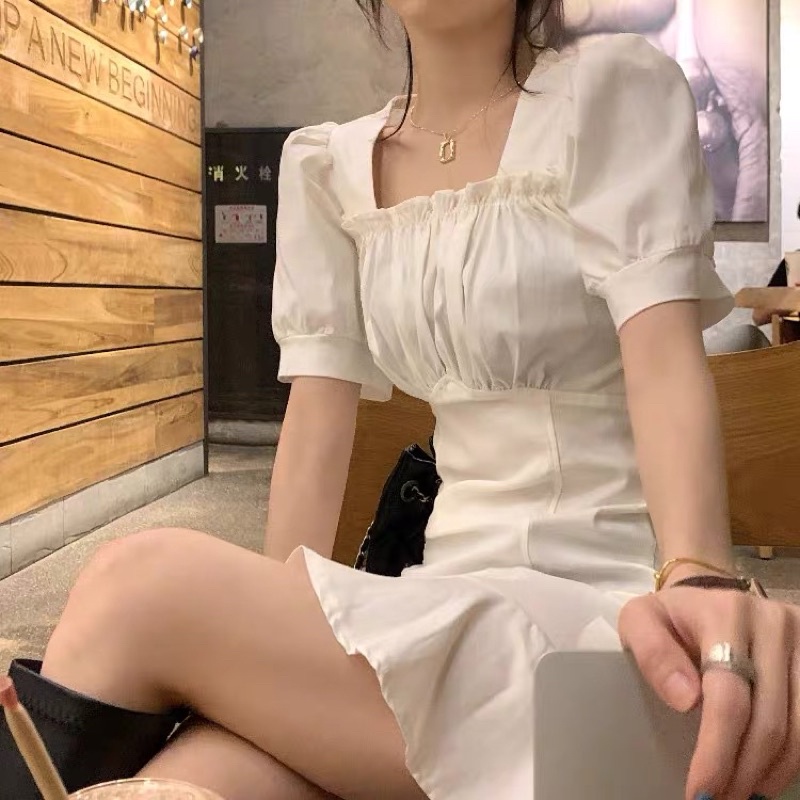 ❤️現貨在台，白.粉.黑S- 2XL 性感 女神 泡泡袖 方領 連衣裙 收腰 顯瘦 氣質 魚尾 短裙 洋裝 禮服 短袖-細節圖2