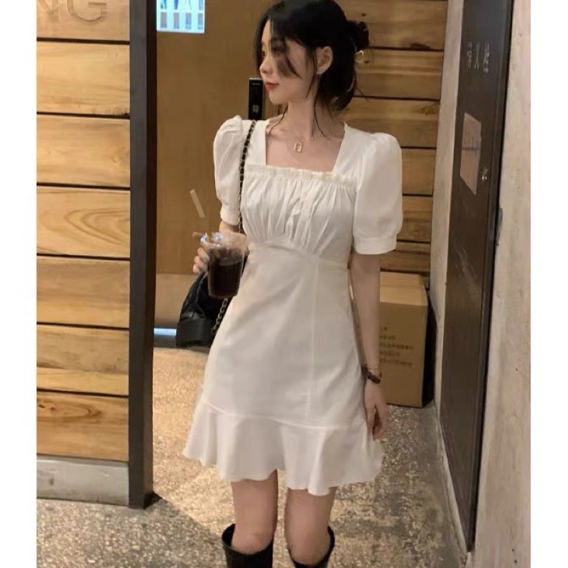 ❤️現貨在台，白.粉.黑S- 2XL 性感 女神 泡泡袖 方領 連衣裙 收腰 顯瘦 氣質 魚尾 短裙 洋裝 禮服 短袖-細節圖4