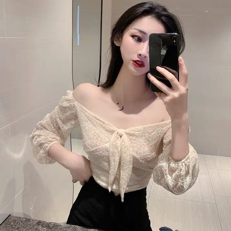 ❤️現貨在台，杏 蝴蝶結 性感 女神 夜店 仙女 一字領 露肩 長袖 系帶 鏤空 蕾絲 修身 露肚臍 平口 短版 上衣-細節圖3