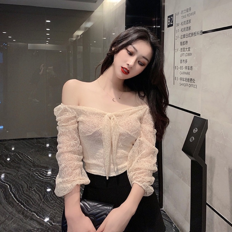 ❤️現貨在台，杏 蝴蝶結 性感 女神 夜店 仙女 一字領 露肩 長袖 系帶 鏤空 蕾絲 修身 露肚臍 平口 短版 上衣-細節圖7