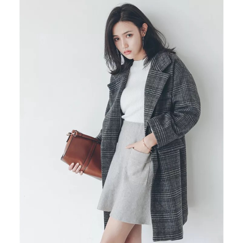 ❤️現貨在台，咖啡 實穿 實拍 大衣 格子 格子外套 復古 赫本風 毛呢 外套 加厚 類西裝 寬鬆 顯瘦 女神 開襟-細節圖4
