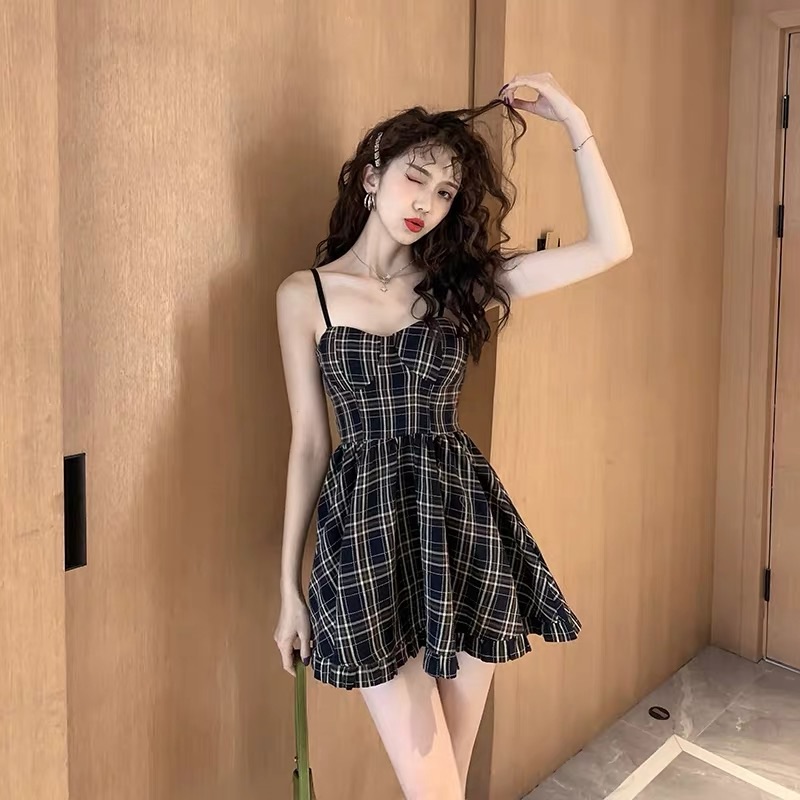❤️現貨在台，XL(S- 2XL) 低胸 清新 格子 性感 吊帶 細肩帶 顯瘦 小個子 連衣裙 洋裝 禮服-細節圖2