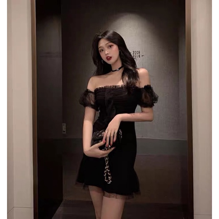 ❤️現貨在台，黑 修身 性感 女神 夜店 禮服 一字領 平口 拼接 露肩 網紗 連衣裙 氣質 收腰 顯瘦 露肩 小黑裙-細節圖2
