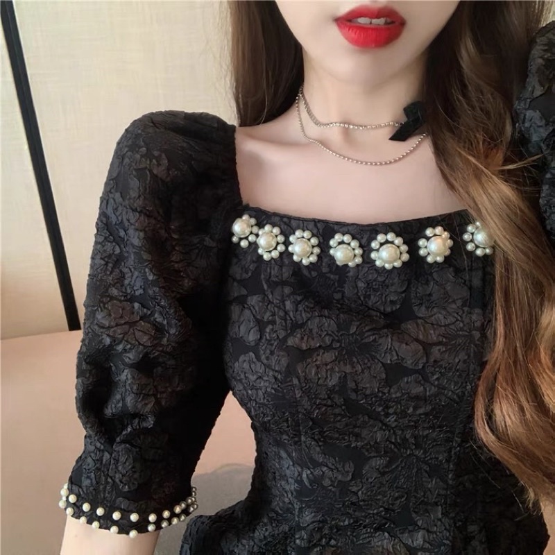 ❤️現貨在台，白 法式 復古 女神 顯瘦 公主袖 泡泡袖 連衣裙 氣質 收腰 顯瘦 釘珠 伴娘 方領 洋裝 禮服 伴娘-細節圖5