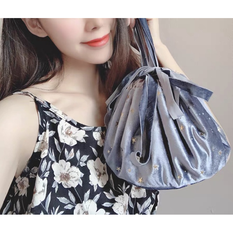 ❤️現貨在台，藍.粉紅 可愛 星星 緞帶 高質感 網紅 洗漱品 化妝包 懶人 抽繩 收納袋 袋子 大容量 便攜 手拿包-細節圖5