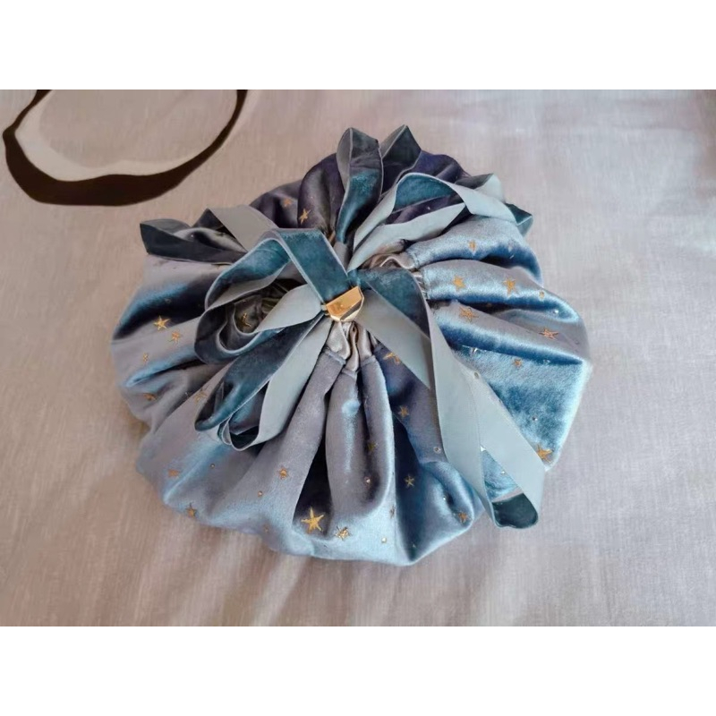 ❤️現貨在台，藍.粉紅 可愛 星星 緞帶 高質感 網紅 洗漱品 化妝包 懶人 抽繩 收納袋 袋子 大容量 便攜 手拿包-細節圖7