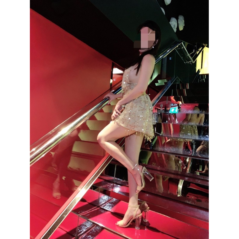 ❤️現貨在台，黑.金S- XL 歐美風 性感 女神 深v v領 亮晶晶 露背 亮片 晚禮服 洋裝 禮服 夜店 連衣裙-細節圖8