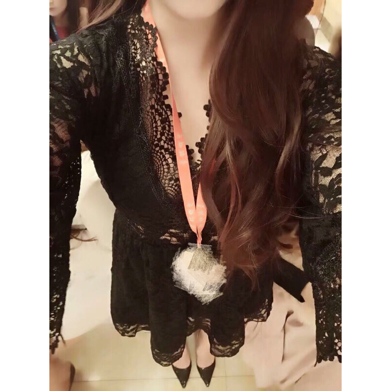 ❤️現貨在台，黑.白S.M.L.XL 連衣裙 韓版 時尚 氣質 深v V領 蕾絲 收腰 顯瘦 公主 女神 婚宴 禮服-細節圖7