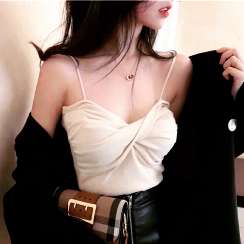 ❤️現貨在台，紫.粉紅.酒紅.黑 復古 交叉 針織 內搭 抹胸 吊帶 背心 顯瘦 短版 背心 細肩帶 抹胸 上衣-細節圖5