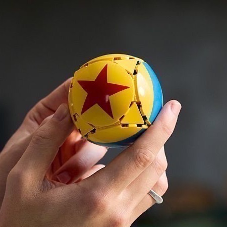 樂高 LEGO 21357 迪士尼皮克斯 頑皮跳跳燈-細節圖3