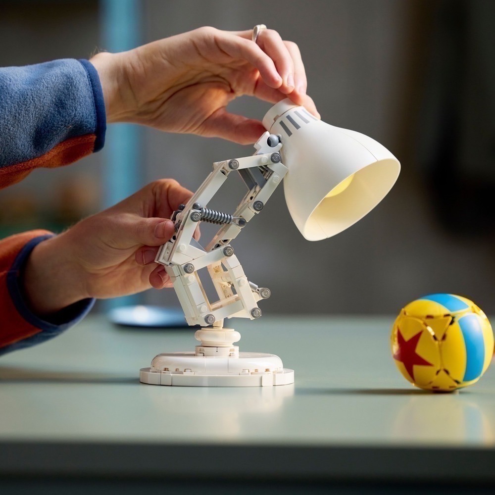 樂高 LEGO 21357 迪士尼皮克斯 頑皮跳跳燈-細節圖5