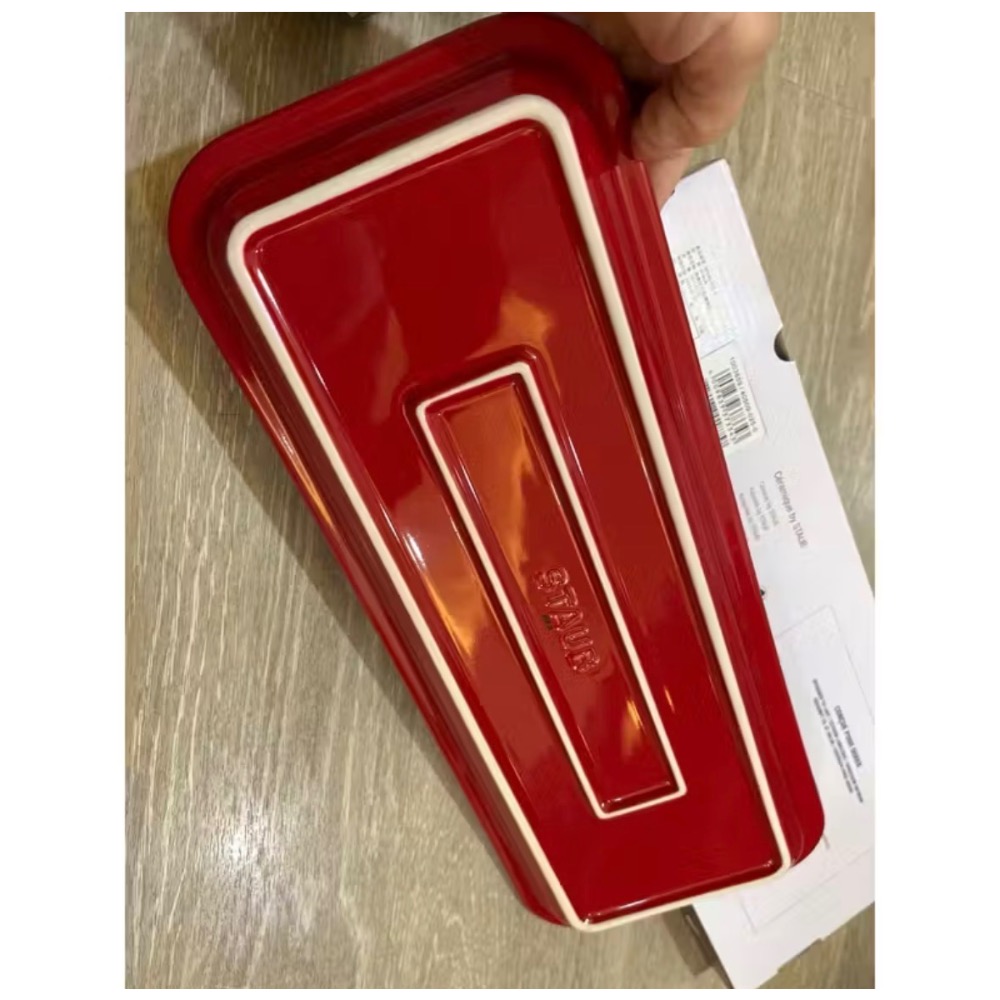 全新 正貨 公司貨 法國Staub 陶瓷長方盤 水果盤 點心盤 壽司盤 36x14cm 櫻桃紅-細節圖2