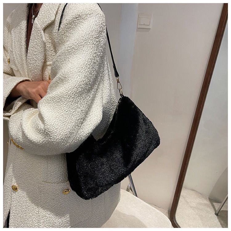 秋冬手提毛絨絨腋下包-細節圖9