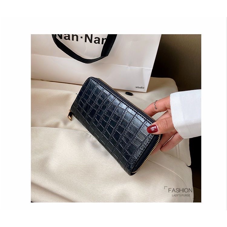 鱷魚紋壓花長夾-細節圖2