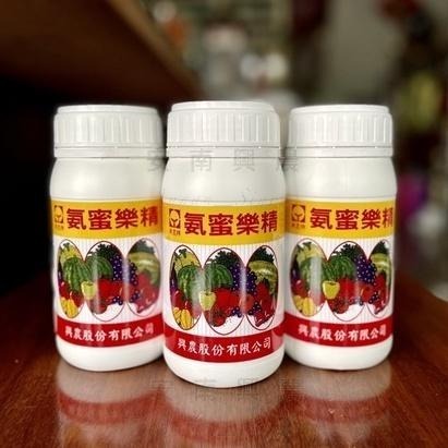 【興農牌】氨蜜樂精 500G 魚精 胺基酸 液肥 葉片增厚 快速補肥顯色 果樹著花著果 附贈量杯