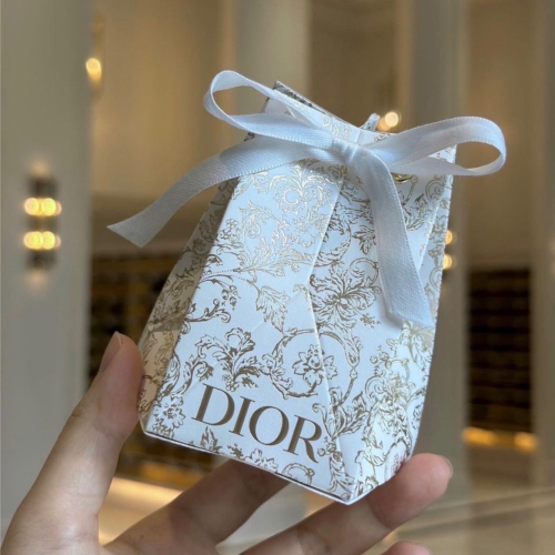 Dior 2023聖誕杜特麗花園限量版