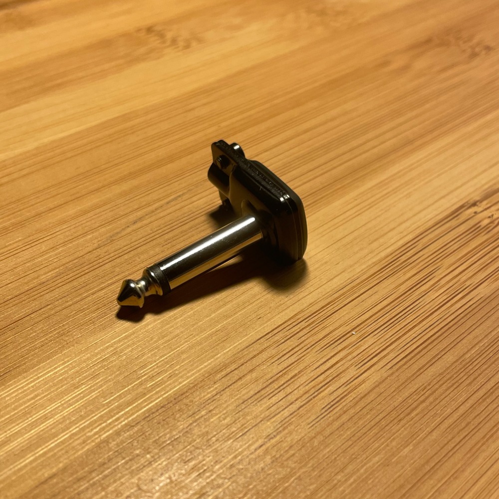 【存在指南】法國 KMMK 6.3mm TS導線接頭 SquarePlug 效果器盤接頭 轉接頭 Square Plug-細節圖5