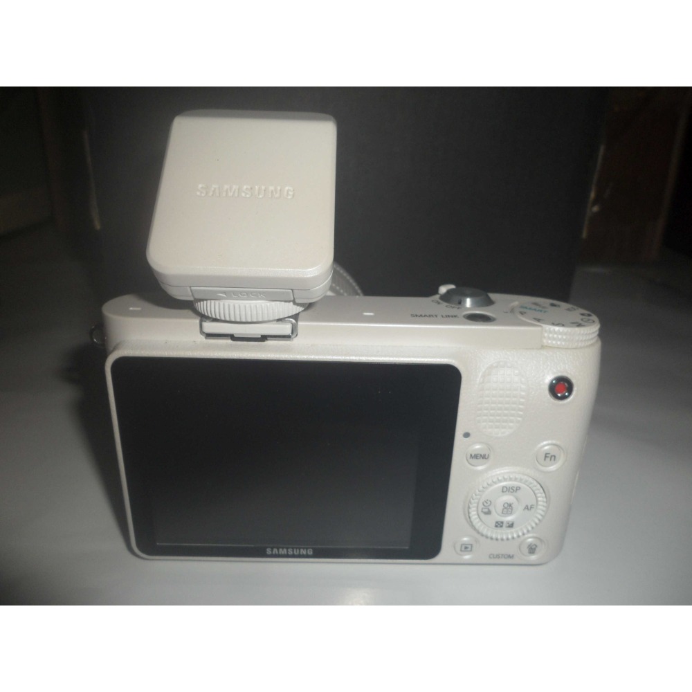 極新 Samsung NX1000 白色 微單眼 2030萬像素 ( 約9.5成以上新 )-細節圖2