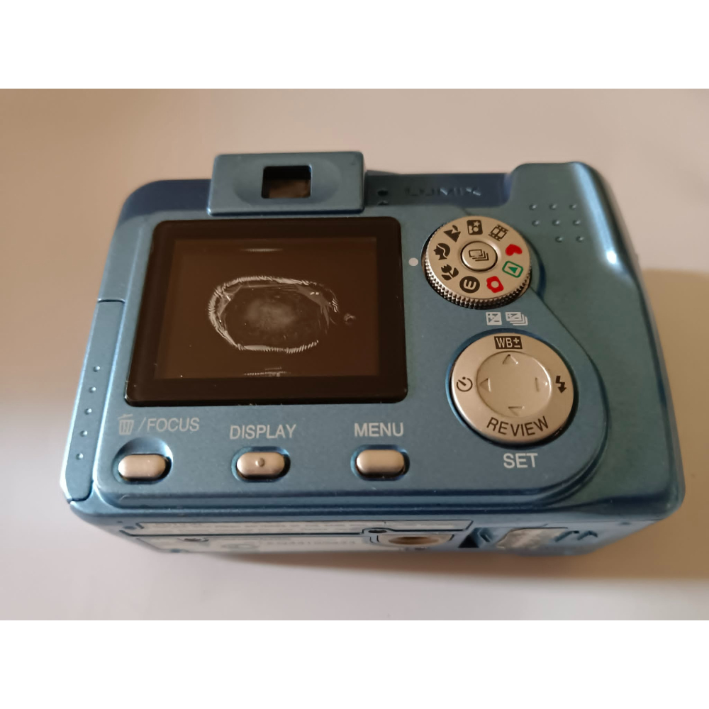 Panasonic Lumix DMC-LC70 數位相機 ( CCD零件機 )-細節圖2