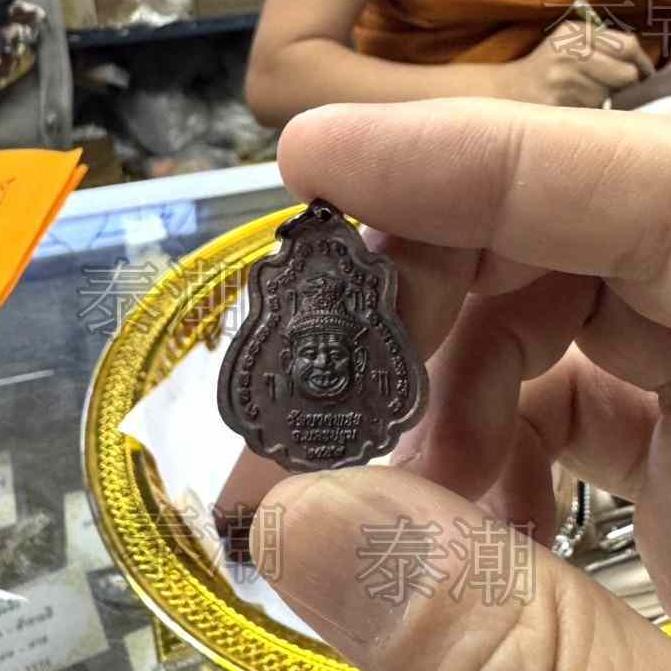泰國 龍婆本廟 魯士 騎虎龍婆本大師 佛牌 附出廟盒-細節圖2